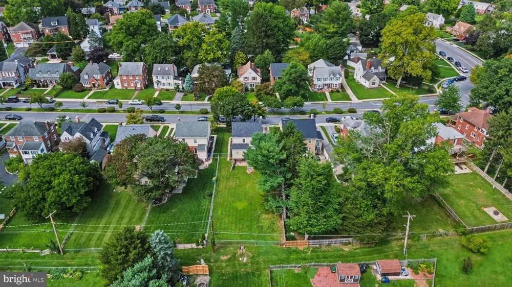 224 E IRVIN AVENUE Hagerstown, MD 21742