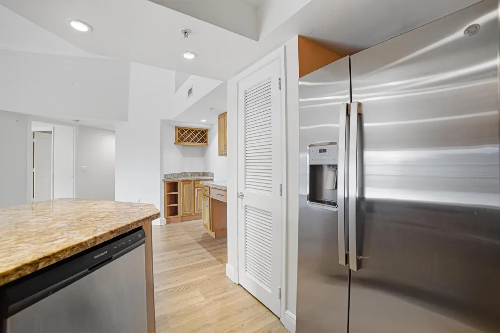 2009 SE 10TH AVENUE #309 Fort Lauderdale, FL 33316