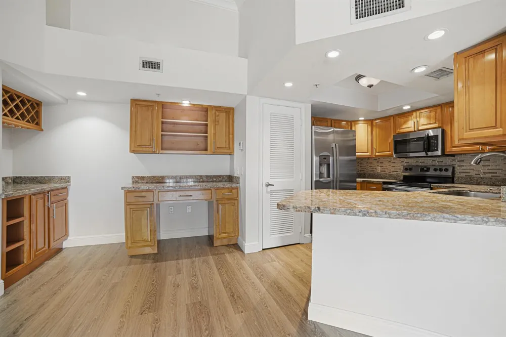 2009 SE 10TH AVENUE #309 Fort Lauderdale, FL 33316