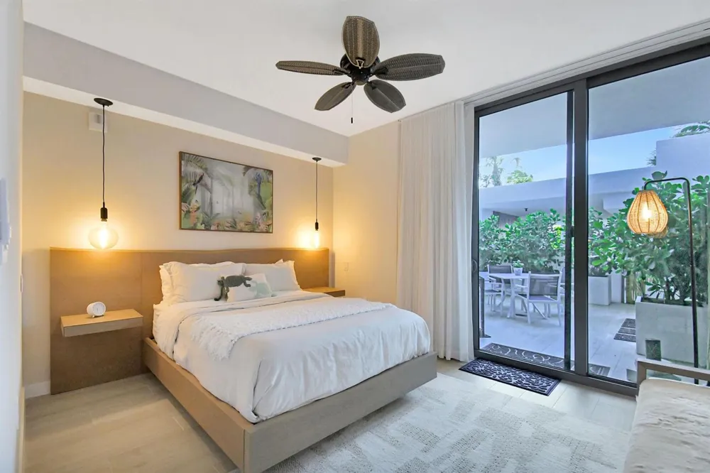 1116 OCEAN BOULEVARD #303 Pompano Beach, FL 33062