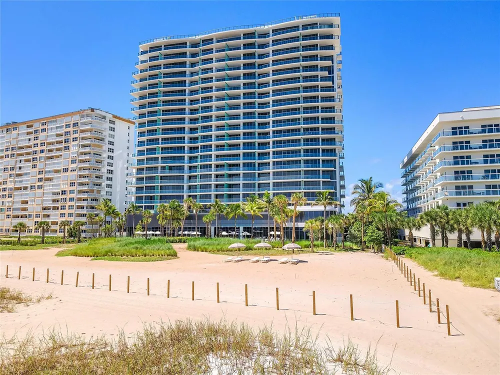 1116 OCEAN BOULEVARD #303 Pompano Beach, FL 33062