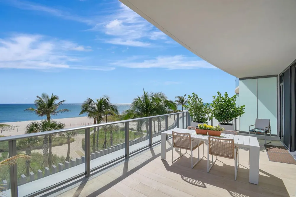 1116 OCEAN BOULEVARD #303 Pompano Beach, FL 33062