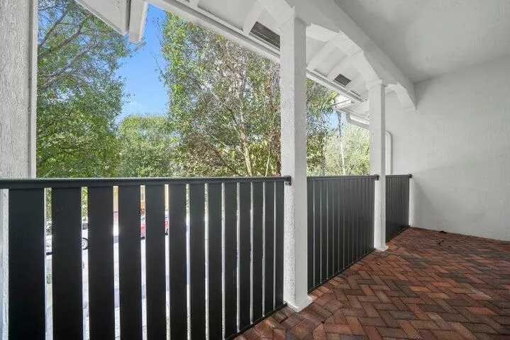948 NW 18th Avenue Boca Raton, FL 33486