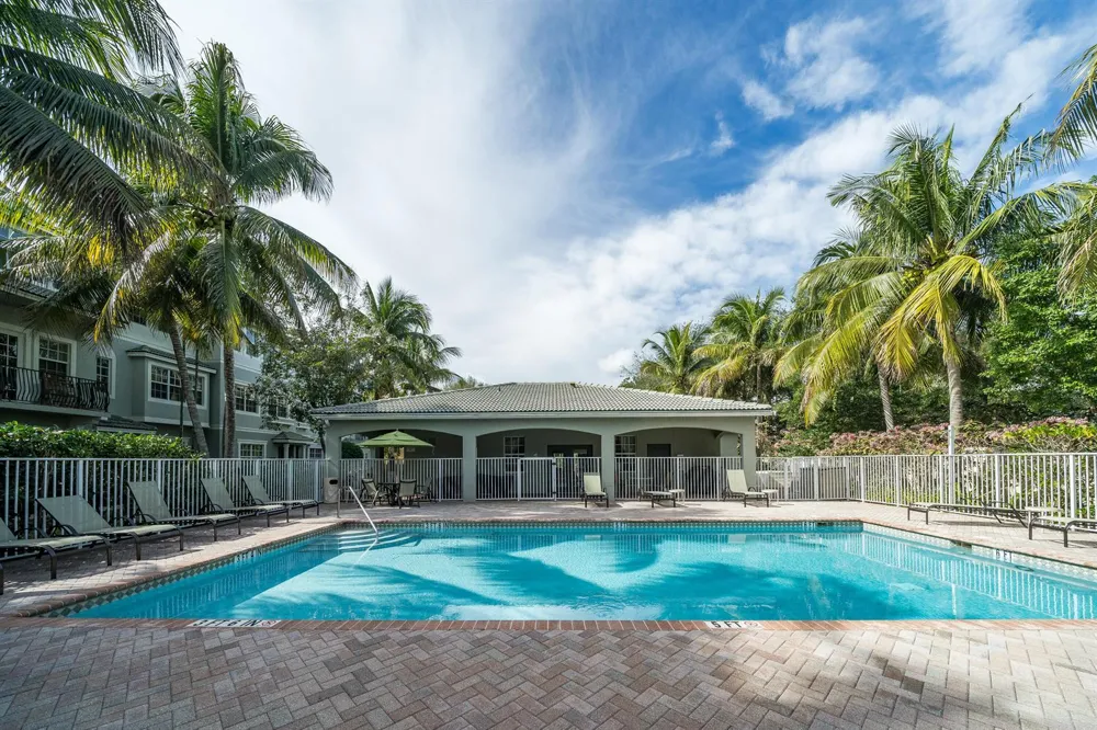 948 NW 18th Avenue Boca Raton, FL 33486