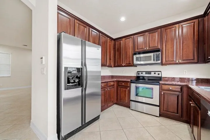 948 NW 18th Avenue Boca Raton, FL 33486