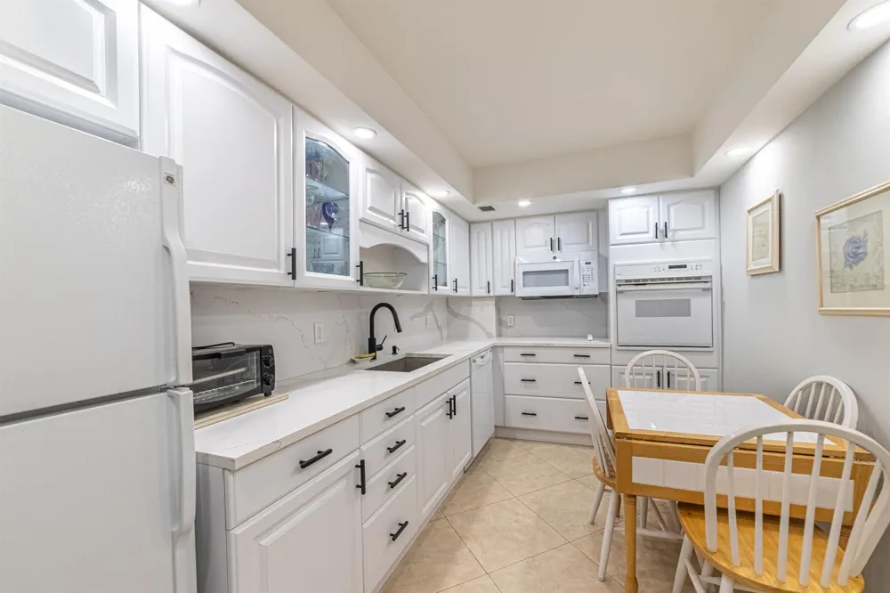 3450 S Ocean Boulevard #401 Palm Beach, FL 33480