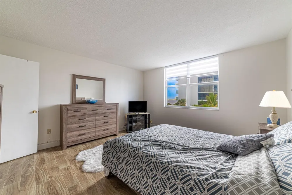 3450 S Ocean Boulevard #401 Palm Beach, FL 33480