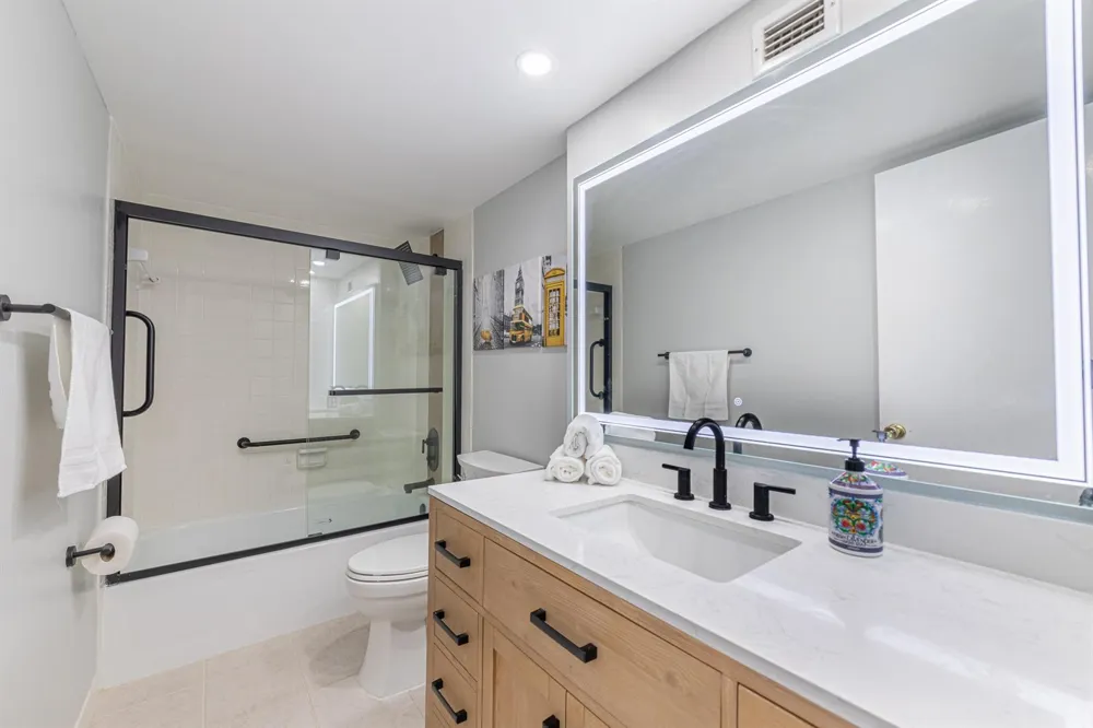 3450 S Ocean Boulevard #401 Palm Beach, FL 33480