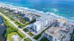 3450 S Ocean Boulevard #401 Palm Beach, FL 33480