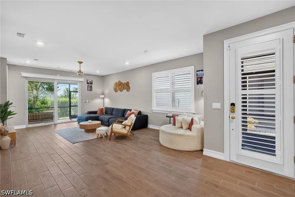 ENBROOK LOOP Naples, FL 34114