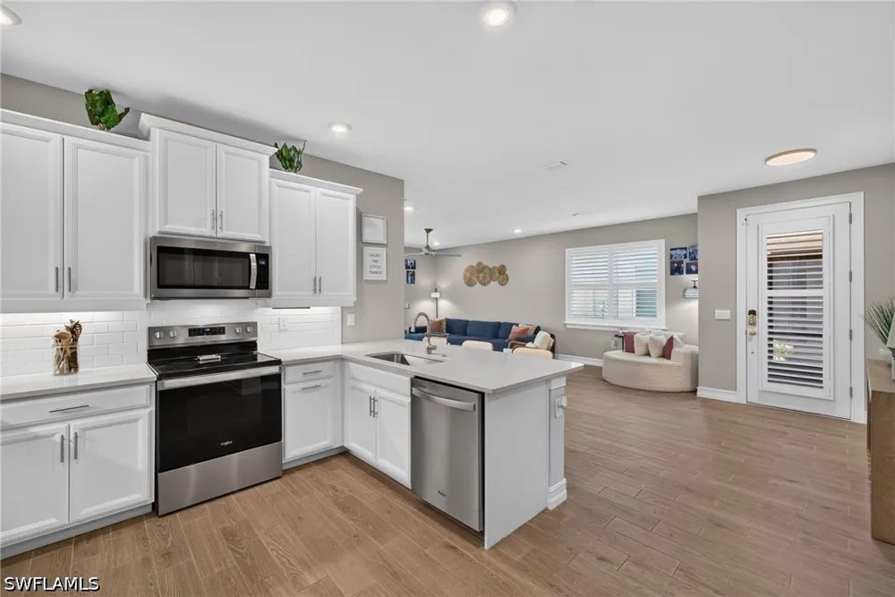 ENBROOK LOOP Naples, FL 34114