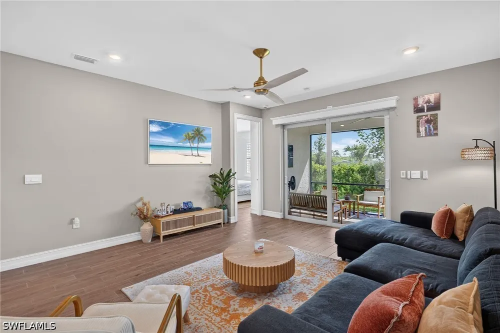 ENBROOK LOOP Naples, FL 34114