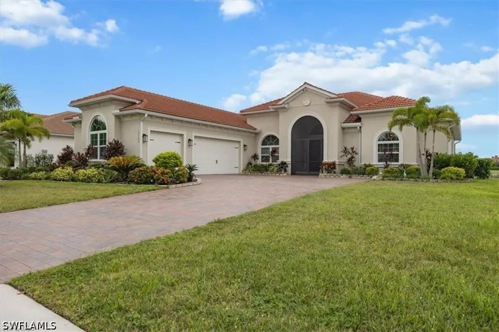 Royal Hammock Boulevard Naples, FL 34114