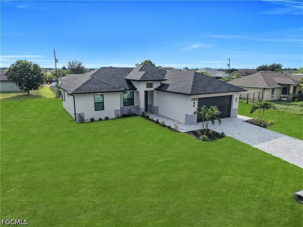 NE 19th Place Cape Coral, FL 33909