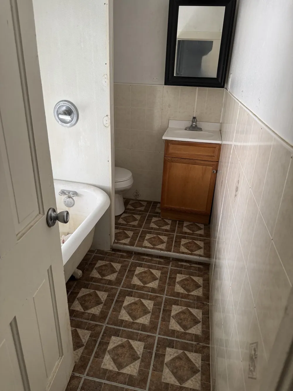 401 S O Keefe Street Cassopolis, MI 49031