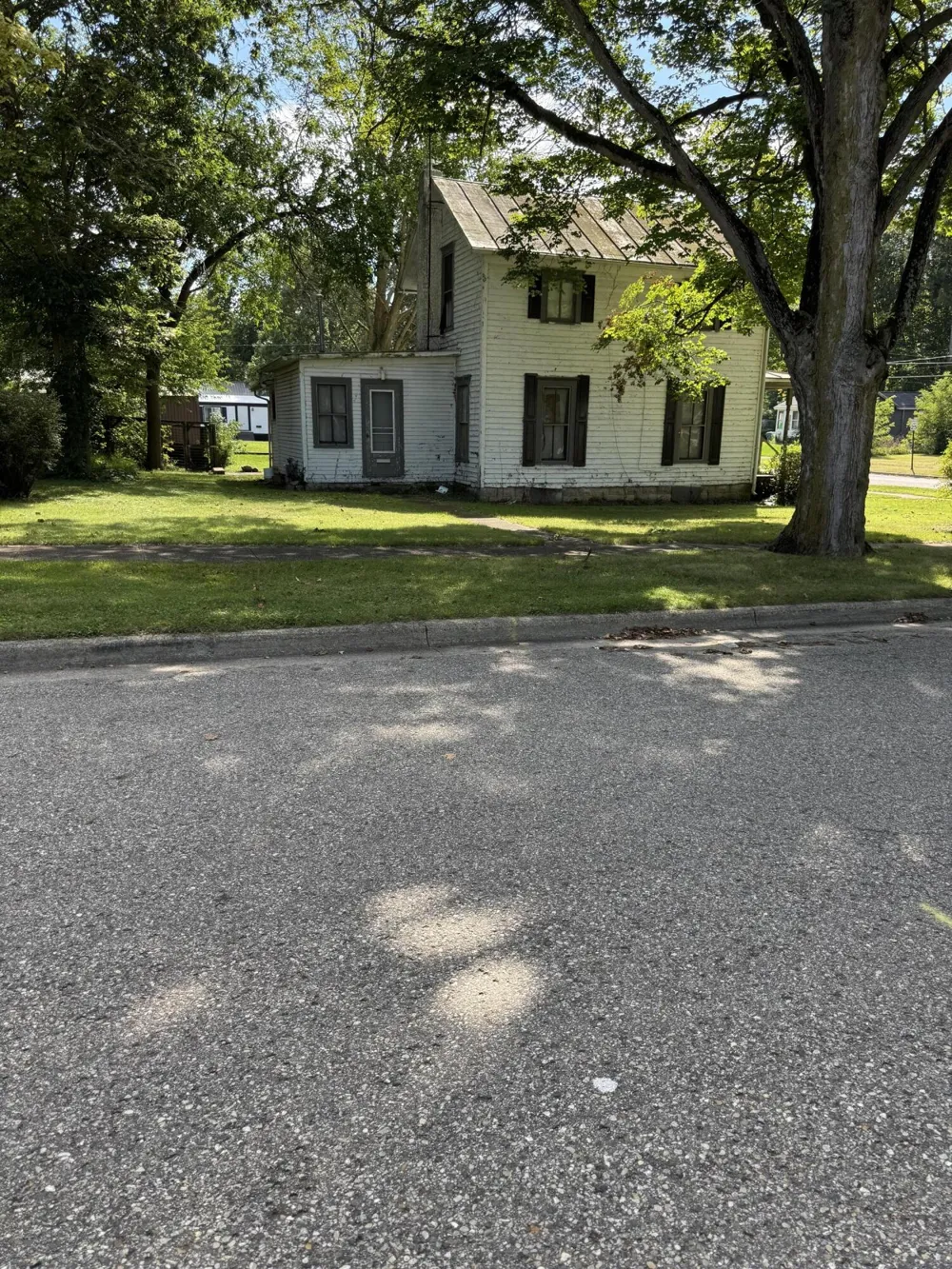 401 S O Keefe Street Cassopolis, MI 49031