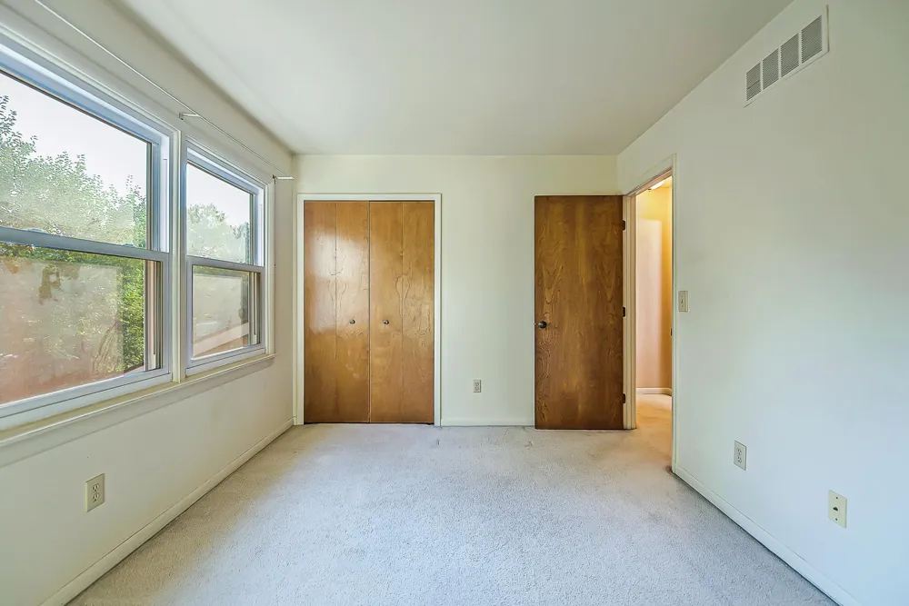 312 Burr Oak Drive Ann Arbor, MI 48103
