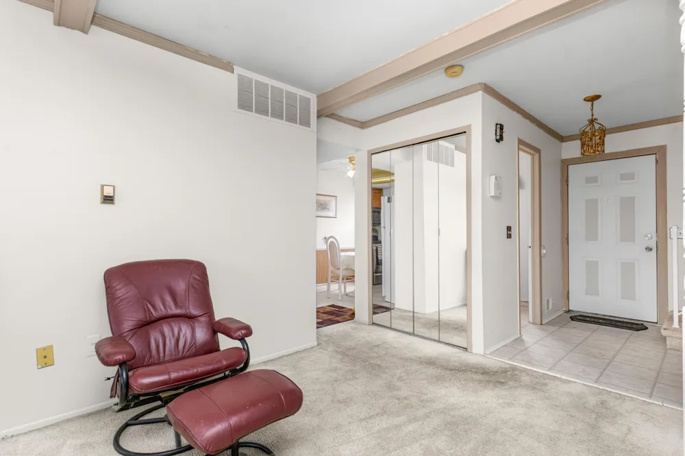 21691 Hidden Rivers Drive #50 Southfield, MI 48075