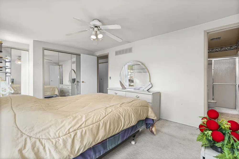 21691 Hidden Rivers Drive #50 Southfield, MI 48075