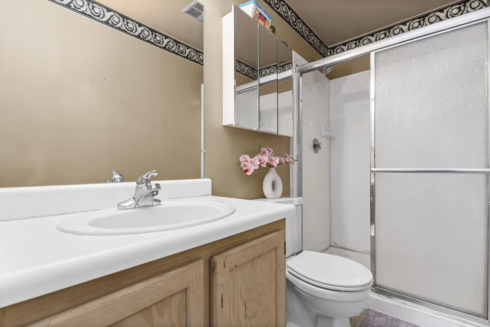 21691 Hidden Rivers Drive #50 Southfield, MI 48075