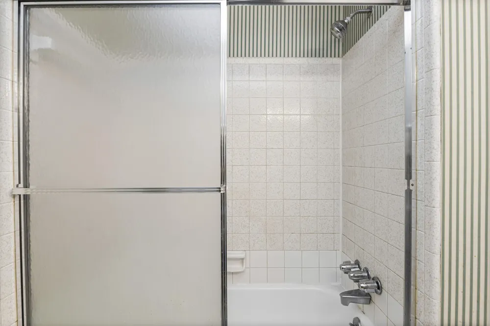 21691 Hidden Rivers Drive #50 Southfield, MI 48075