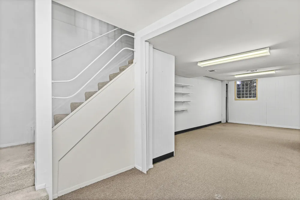 21691 Hidden Rivers Drive #50 Southfield, MI 48075