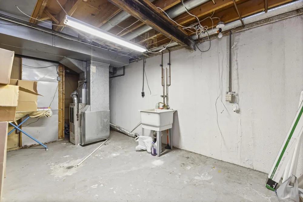 21691 Hidden Rivers Drive #50 Southfield, MI 48075