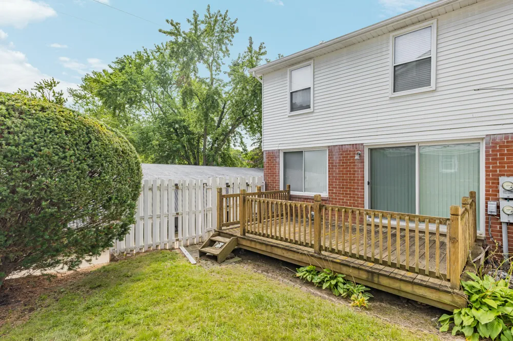 21691 Hidden Rivers Drive #50 Southfield, MI 48075