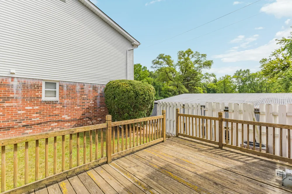 21691 Hidden Rivers Drive #50 Southfield, MI 48075