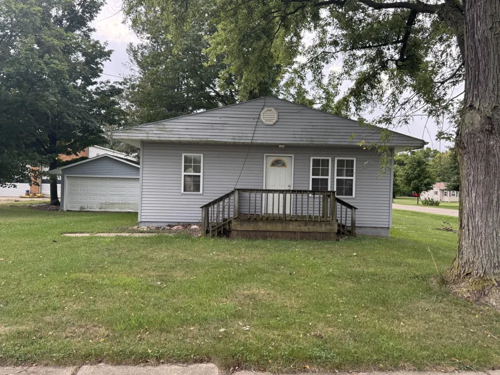 304 E South Street Athens, MI 49011