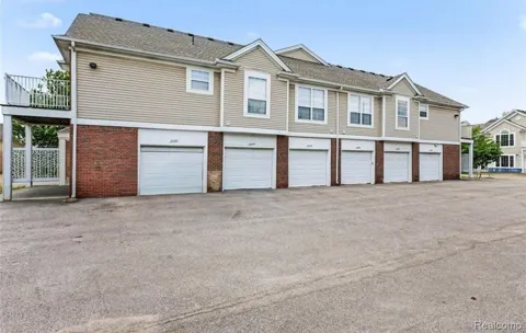 16440 Dominion Drive