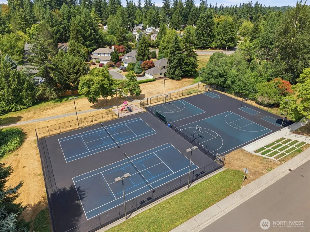 4181 244th Place SE Sammamish, WA 98029