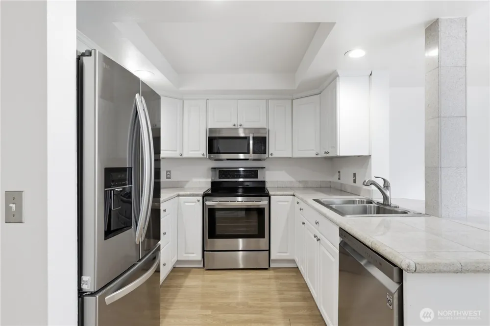 4181 244th Place SE Sammamish, WA 98029