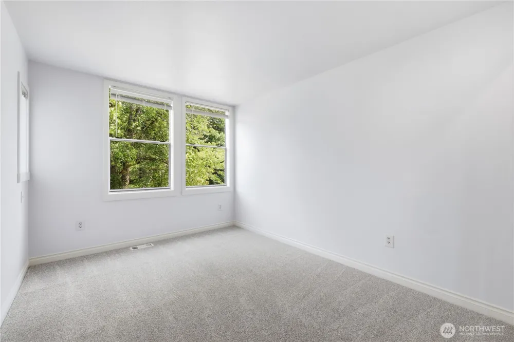 4181 244th Place SE Sammamish, WA 98029
