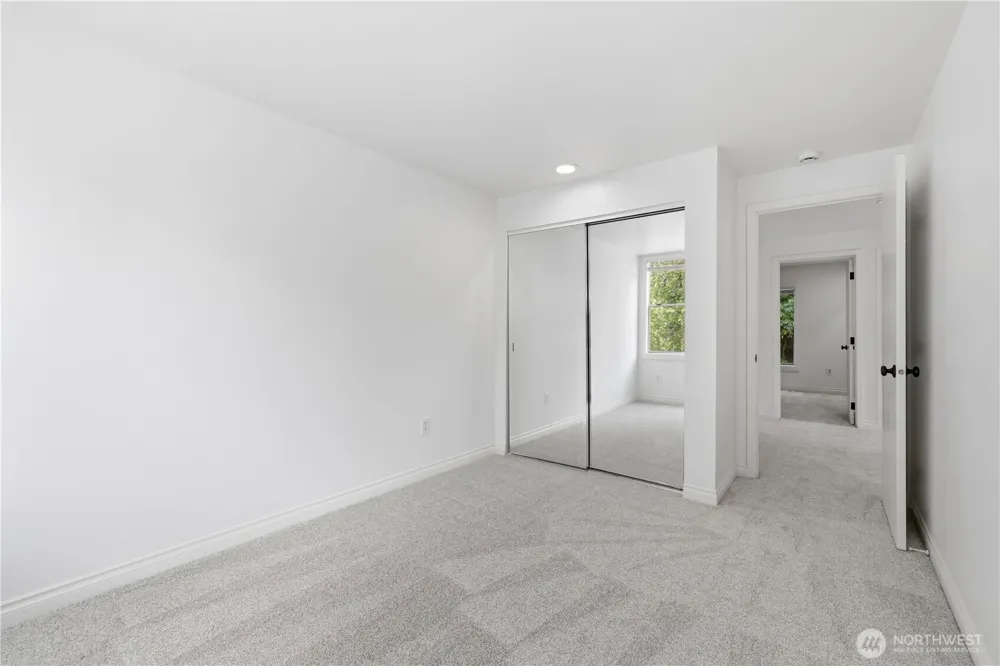 4181 244th Place SE Sammamish, WA 98029