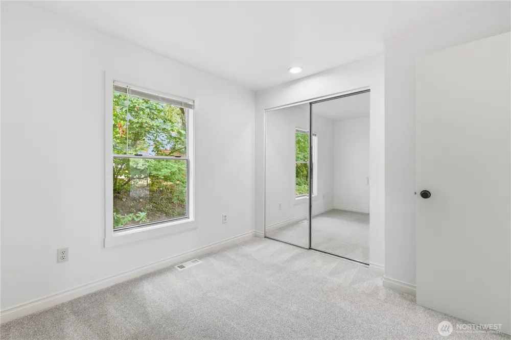4181 244th Place SE Sammamish, WA 98029