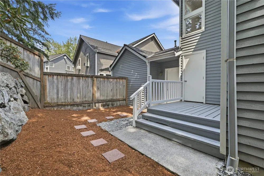 4181 244th Place SE Sammamish, WA 98029
