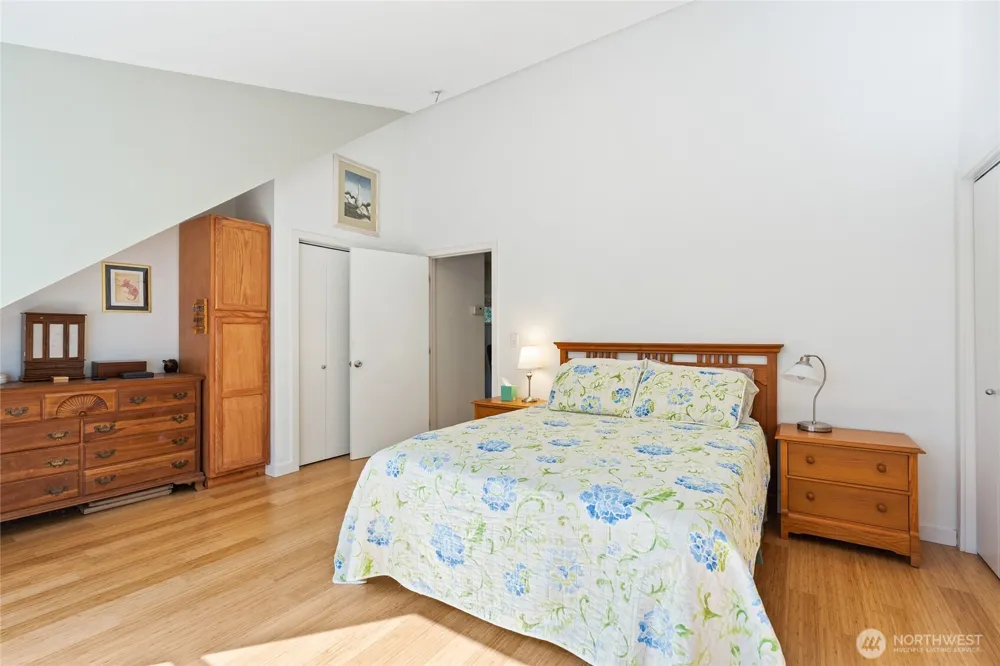 6000 17th Avenue SW #23 Seattle, WA 98106