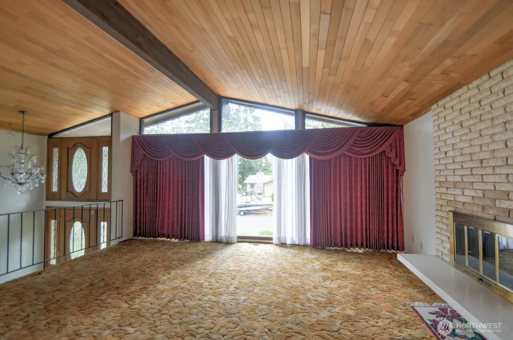 3301 33rd Loop SE Lacey, WA 98503