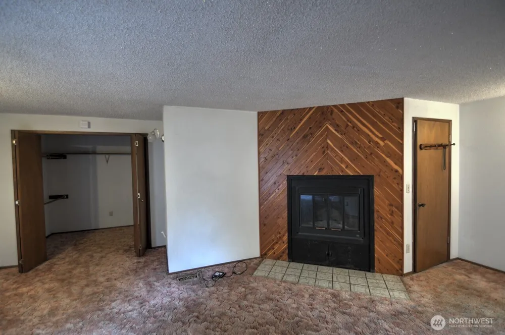 3301 33rd Loop SE Lacey, WA 98503