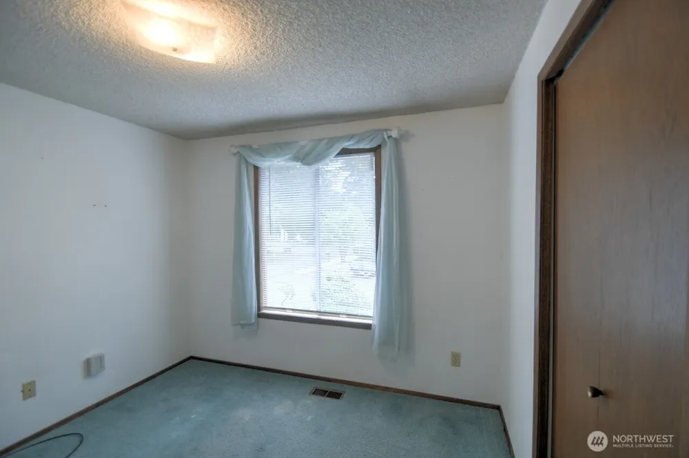 3301 33rd Loop SE Lacey, WA 98503