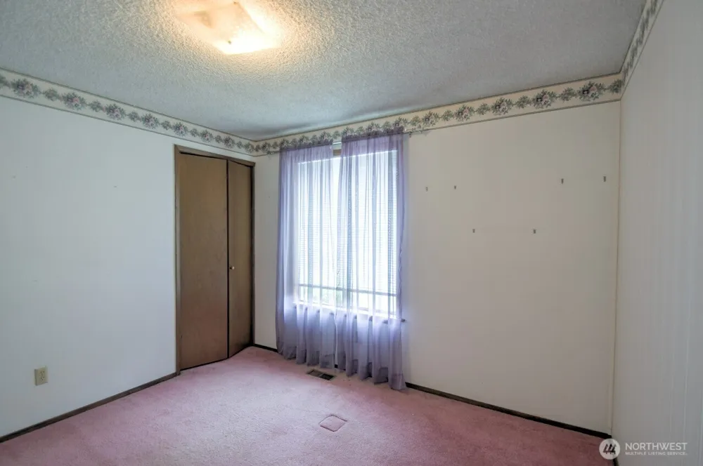 3301 33rd Loop SE Lacey, WA 98503