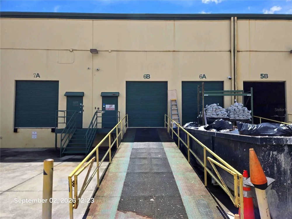 6881 KINGSPOINTE PARKWAY #6 Orlando, FL 32819