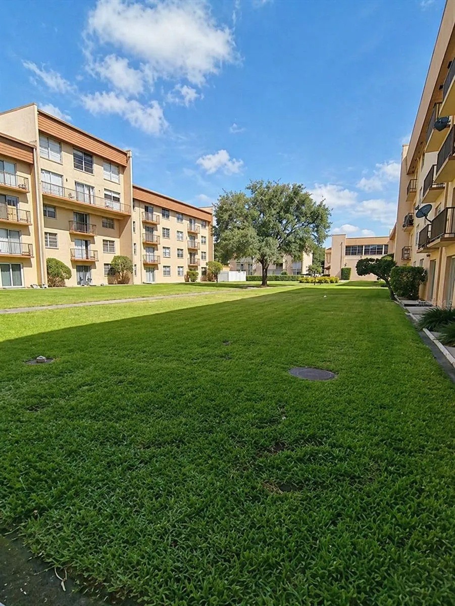 5820 CHURCH AVENUE #112 Tampa, FL 33614