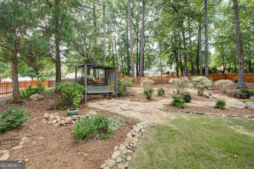 430 Lake Forest DR Newnan, GA 30265
