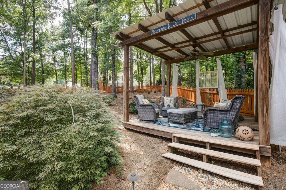 430 Lake Forest DR Newnan, GA 30265
