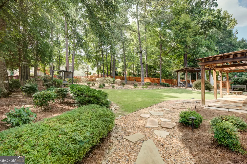 430 Lake Forest DR Newnan, GA 30265