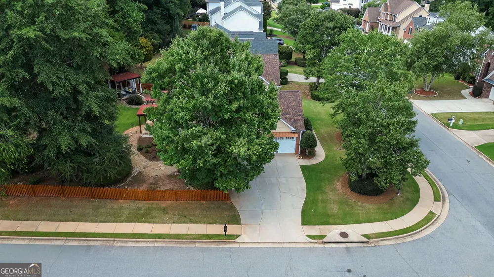 430 Lake Forest DR Newnan, GA 30265
