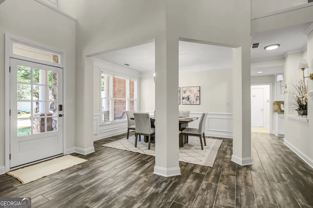 430 Lake Forest DR Newnan, GA 30265