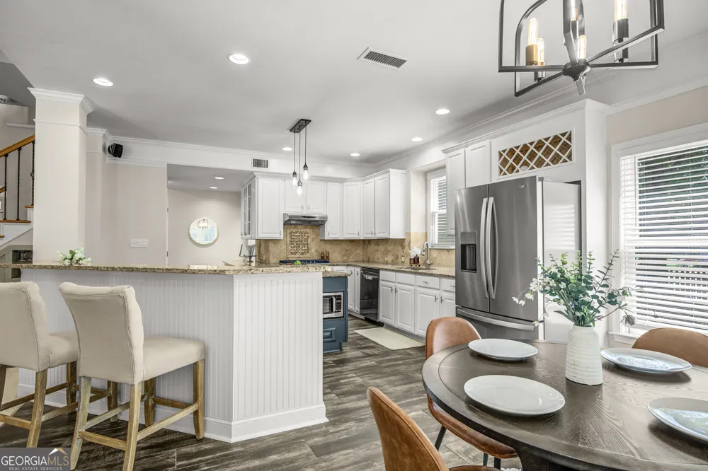430 Lake Forest DR Newnan, GA 30265